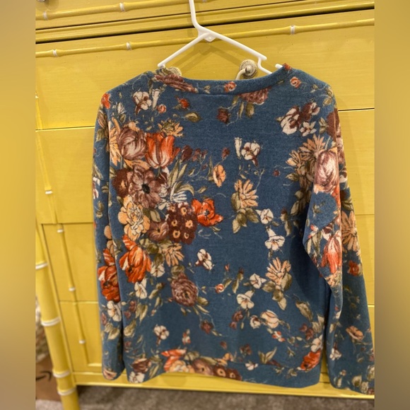 Boho Floral Sweater - Picture 3 of 3